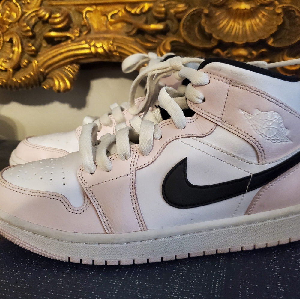Barely Rose Air Jordan Nikes